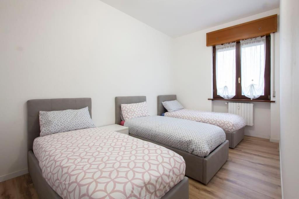 Senago'S Home - 15 Minuti Rho Fiera Luaran gambar